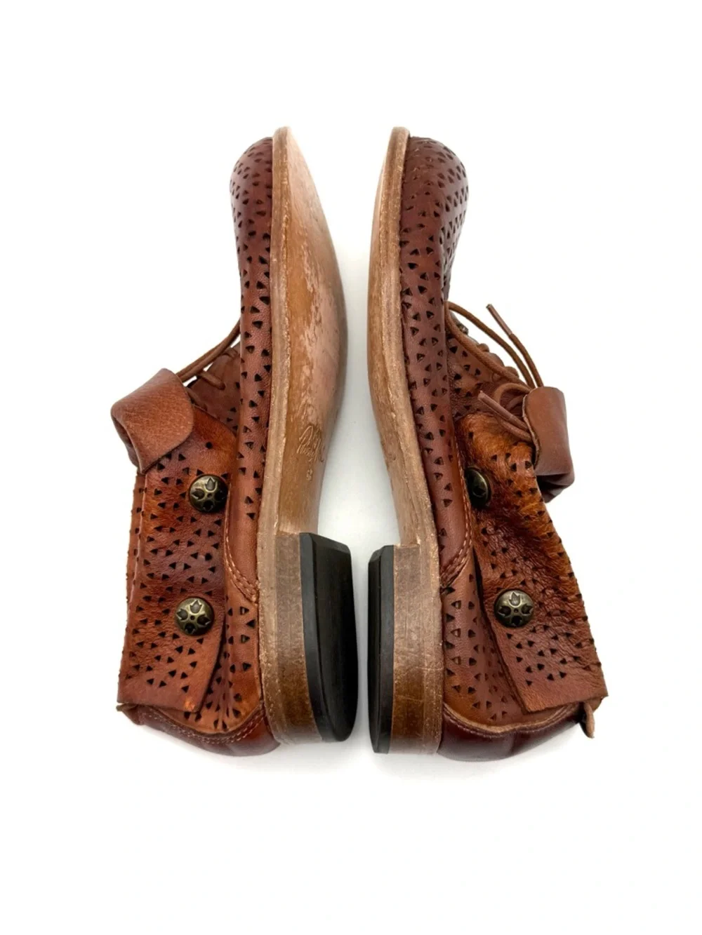 Patricia Nash Sabrina Perforated Ankle Boot Cognac Leather 6.5